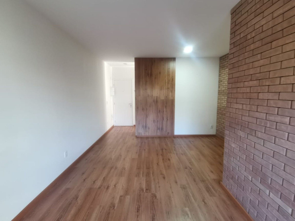 Apartamento à venda com 2 quartos, 87m² - Foto 1