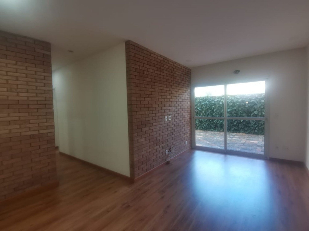 Apartamento à venda com 2 quartos, 87m² - Foto 2