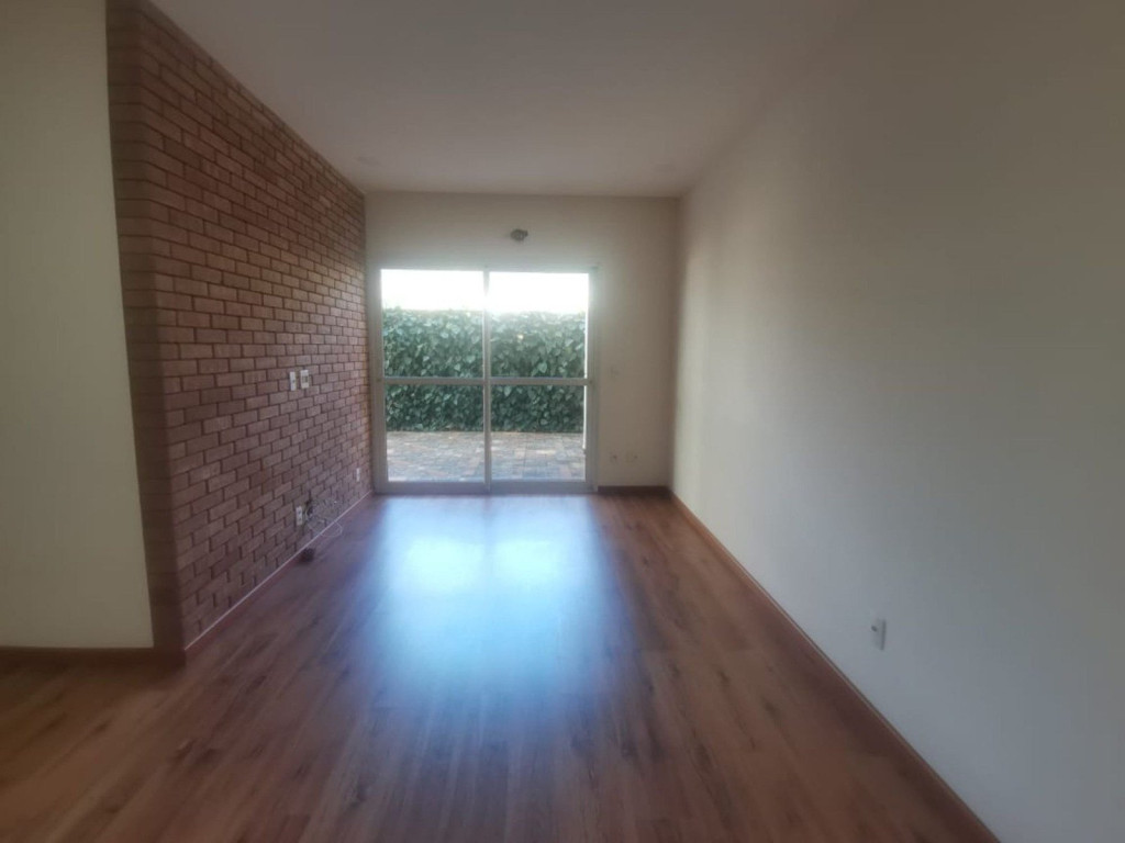 Apartamento à venda com 2 quartos, 87m² - Foto 3