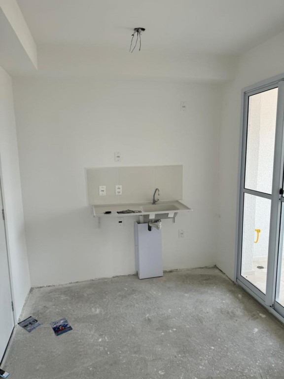 Apartamento à venda com 2 quartos, 30m² - Foto 1