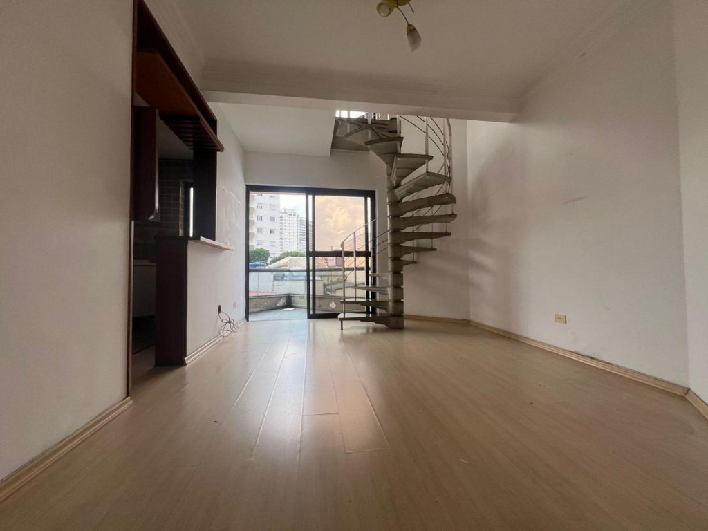 Apartamento à venda com 1 quarto, 40m² - Foto 1