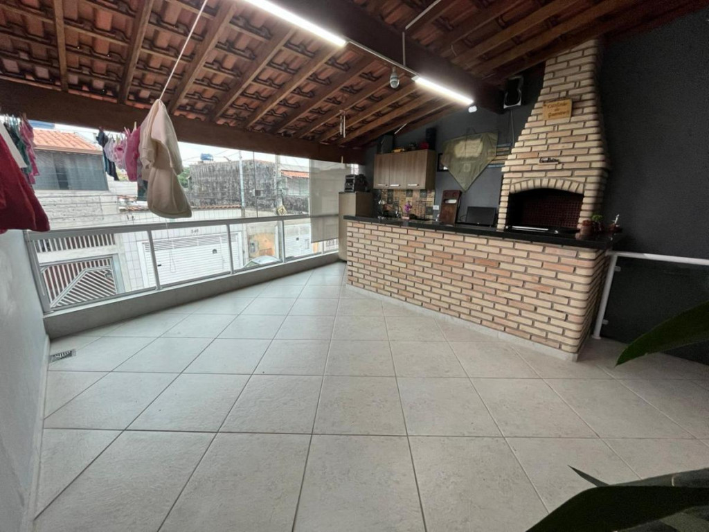 Casa à venda com 2 quartos, 184m² - Foto 3