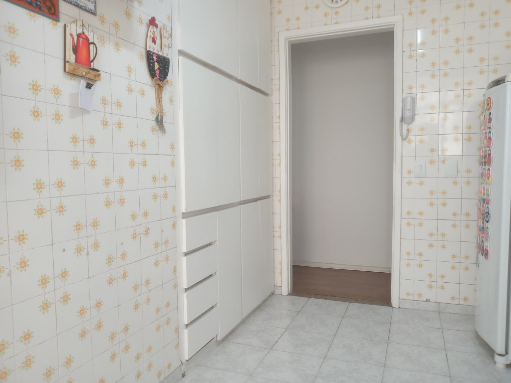 Apartamento à venda com 2 quartos, 81m² - Foto 17