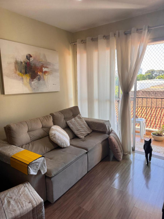 Apartamento à venda com 2 quartos, 62m² - Foto 1