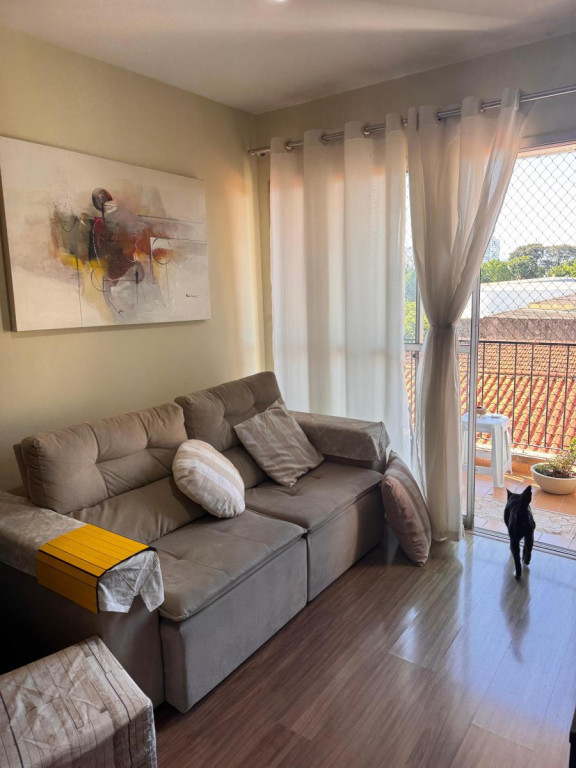 Apartamento à venda com 2 quartos, 62m² - Foto 2