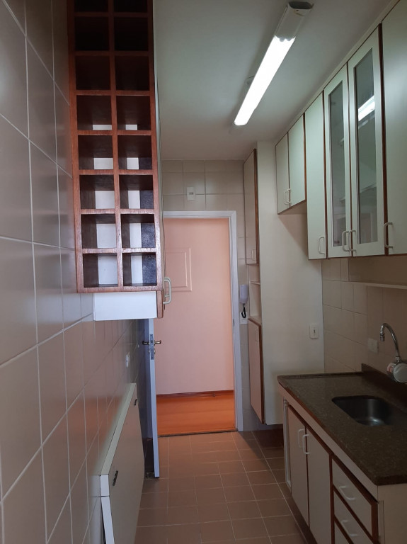 Apartamento à venda com 3 quartos, 144m² - Foto 8