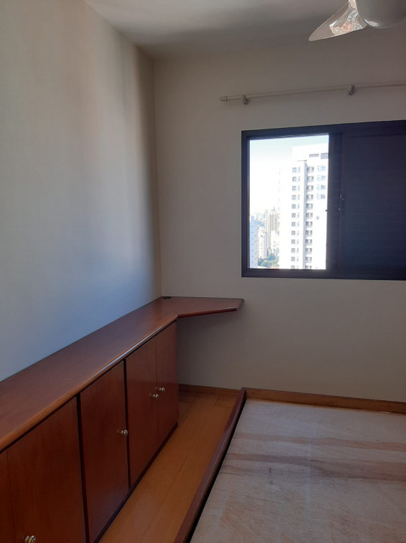 Apartamento à venda com 3 quartos, 144m² - Foto 13