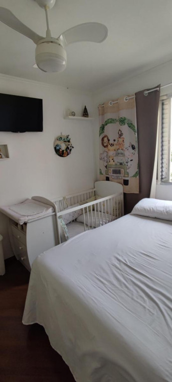 Apartamento à venda com 2 quartos, 60m² - Foto 2