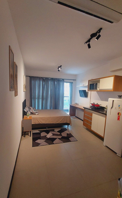 Apartamento à venda com 1 quarto, 27m² - Foto 1