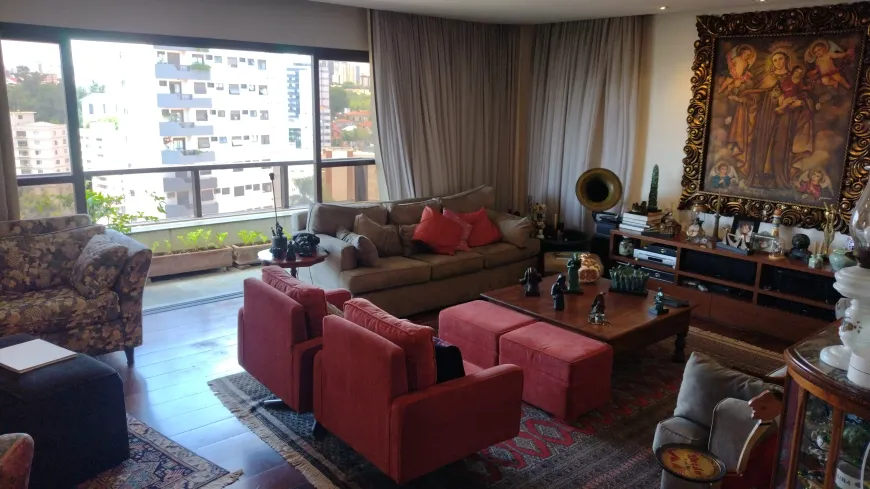 Apartamento à venda com 4 quartos - Foto 1