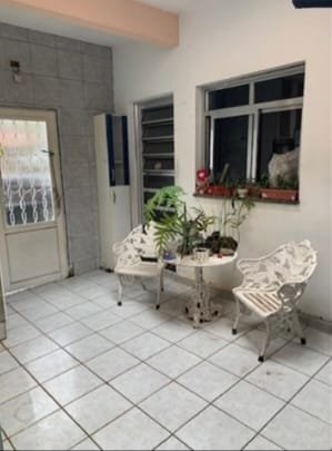 Casa à venda com 3 quartos, 300m² - Foto 3