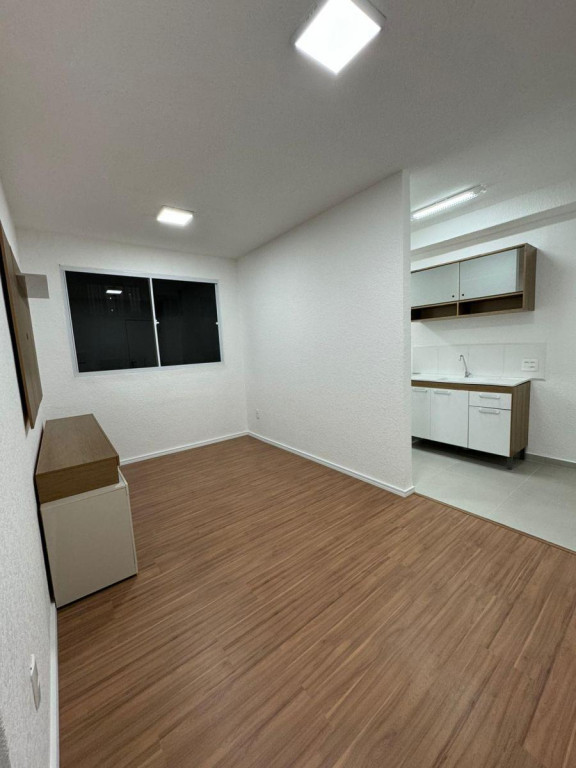 Apartamento à venda com 2 quartos, 41m² - Foto 3