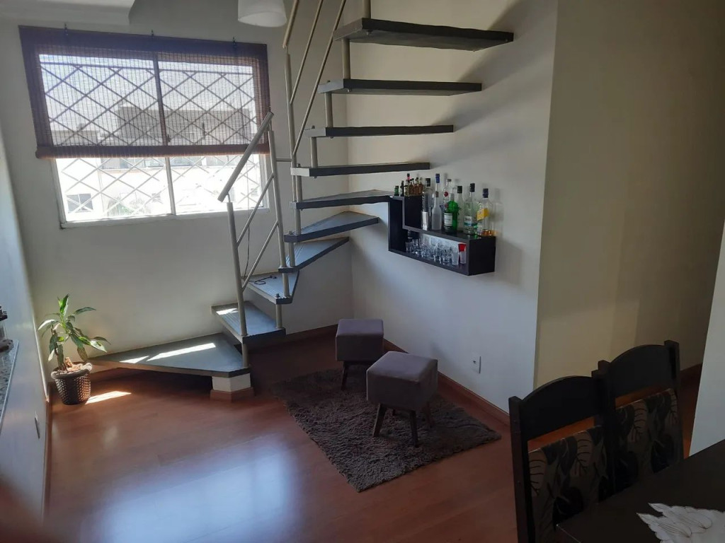 Apartamento à venda com 2 quartos, 116m² - Foto 1