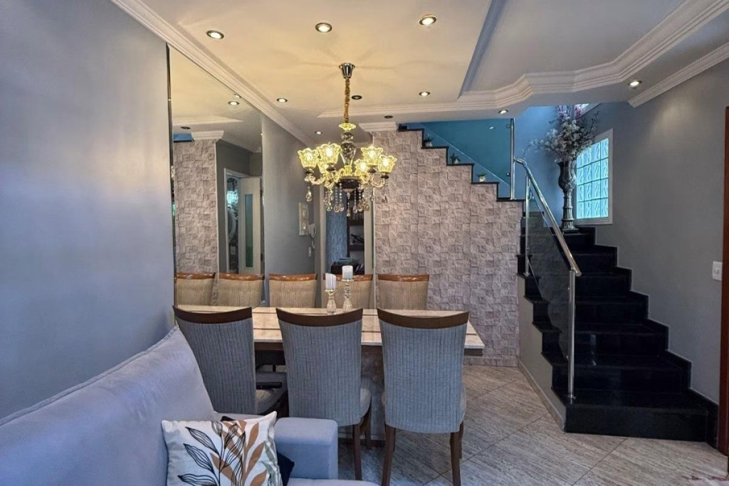 Casa à venda com 2 quartos, 67m² - Foto 3