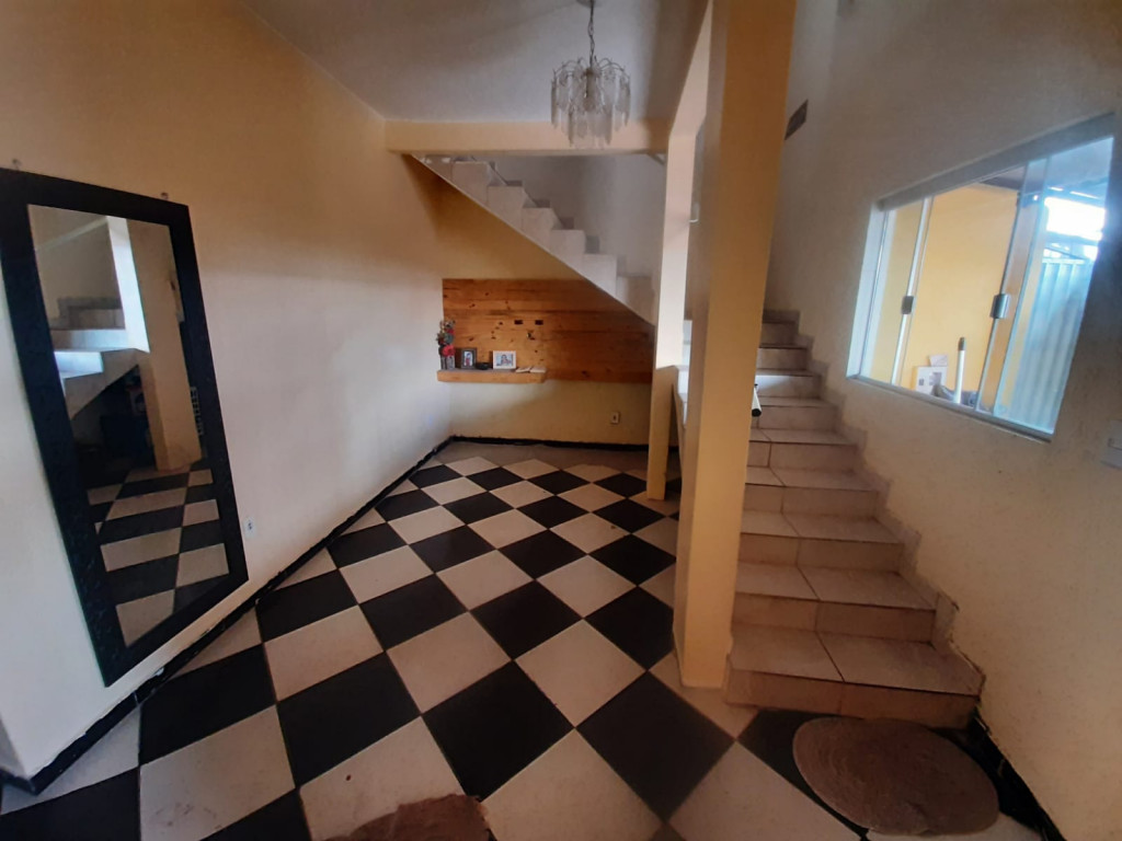 Casa à venda com 4 quartos, 150m² - Foto 14