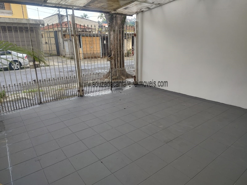 Casa à venda com 3 quartos, 321m² - Foto 2