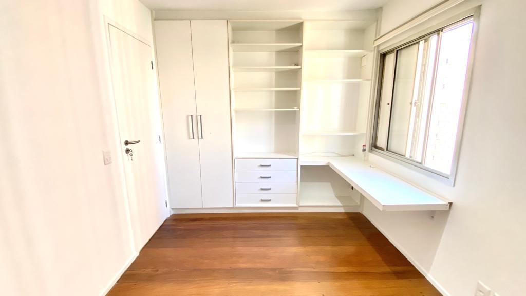 Apartamento à venda com 2 quartos, 114m² - Foto 6