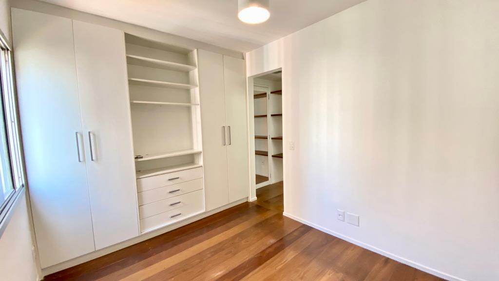 Apartamento à venda com 2 quartos, 114m² - Foto 11