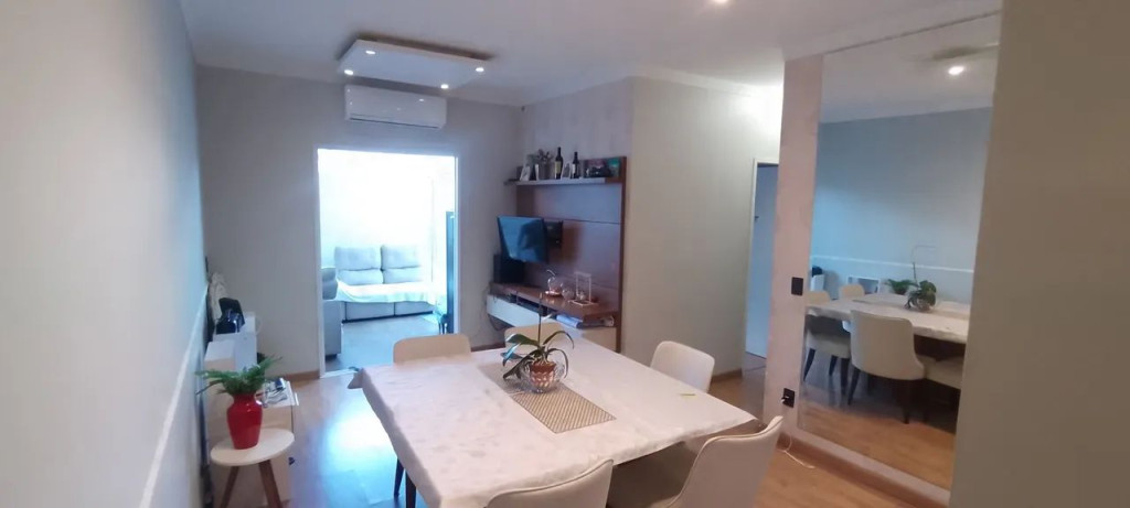 Apartamento à venda com 3 quartos, 110m² - Foto 1
