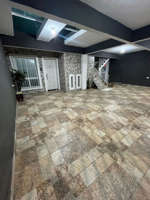 Casa, 3 quartos, 266 m² - Foto 2