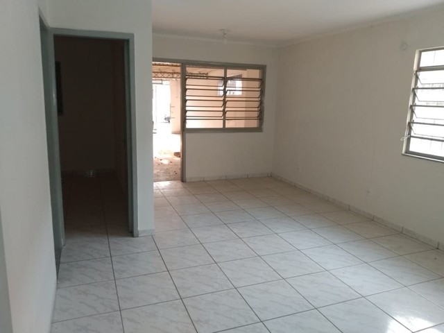 Casa à venda com 4 quartos - Foto 2