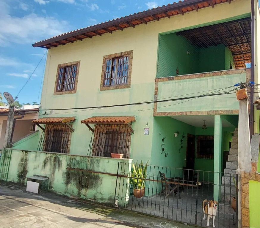 Casa, 5 quartos, 168 m² - Foto 1