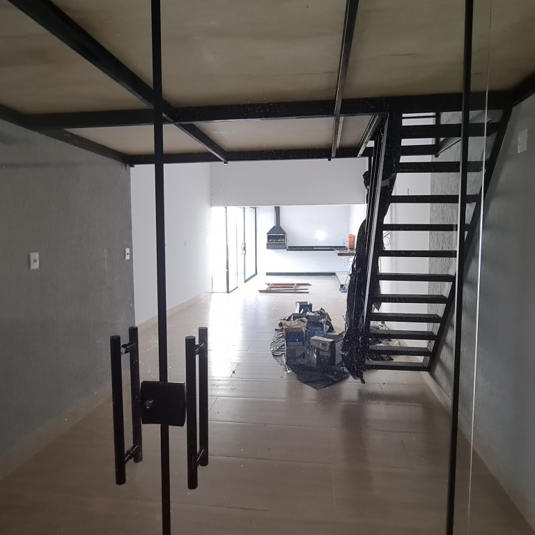 Casa à venda com 4 quartos, 210m² - Foto 20