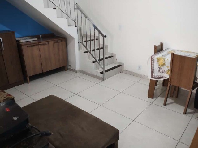 Casa à venda com 2 quartos, 140m² - Foto 2