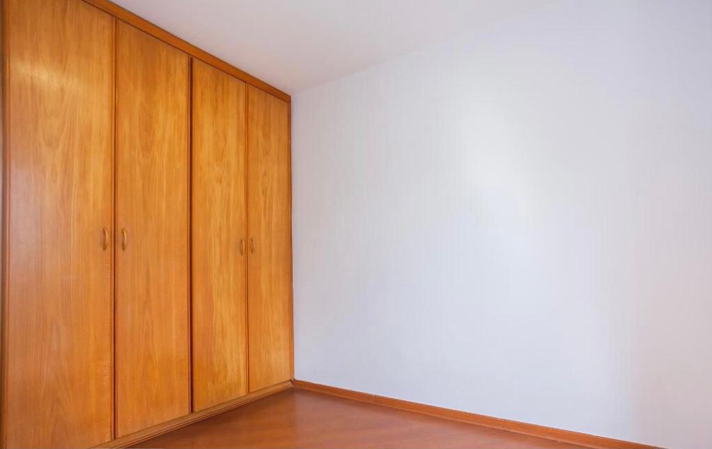 Apartamento à venda com 4 quartos, 160m² - Foto 15