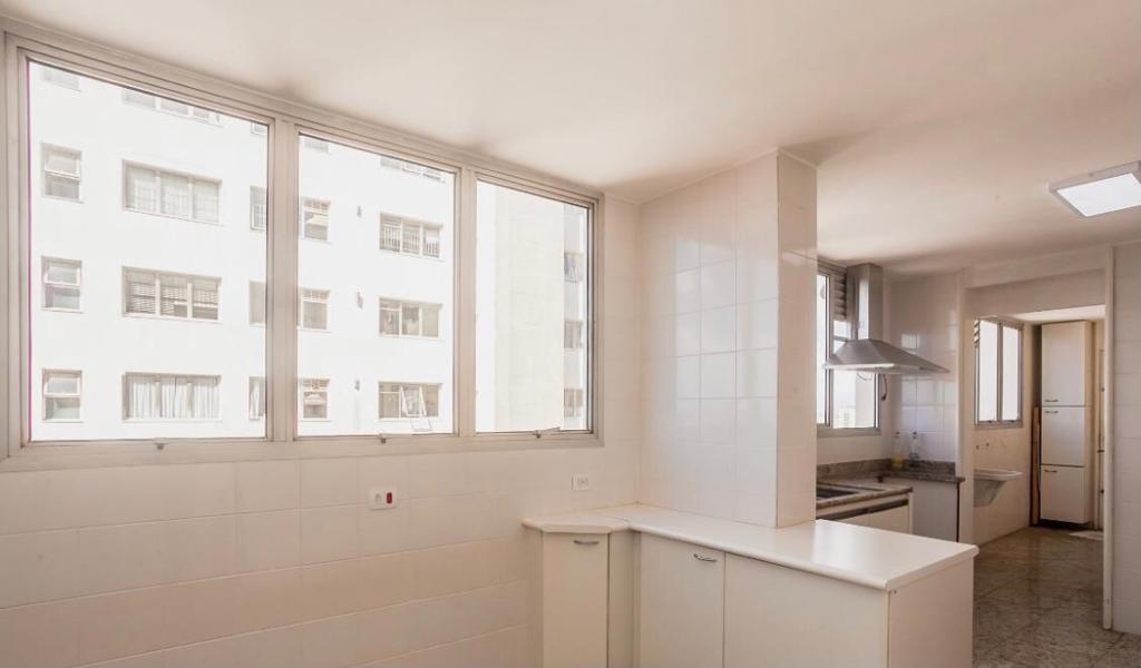 Apartamento à venda com 4 quartos, 160m² - Foto 21