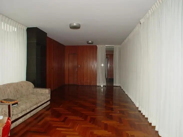 Apartamento à venda com 4 quartos, 168m² - Foto 1