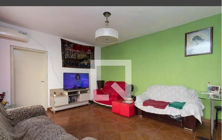 Casa à venda com 3 quartos, 100m² - Foto 2