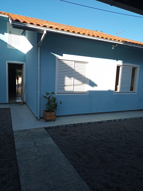 Casa à venda com 3 quartos, 180m² - Foto 3