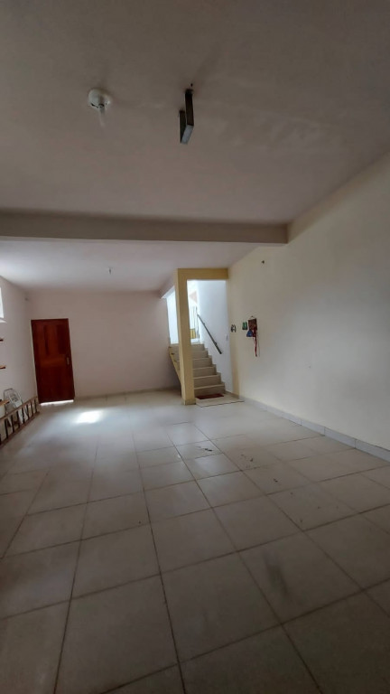 Casa à venda com 7 quartos, 350m² - Foto 17