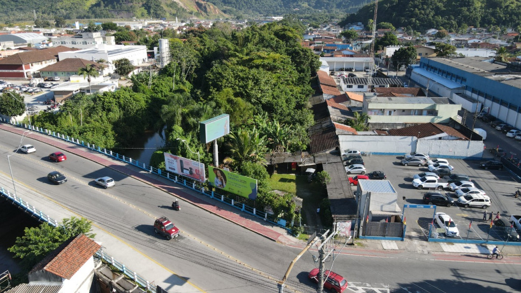 Captação de Terreno a venda na Avenida Prisciliana de Castilho, Centro, Caraguatatuba, SP