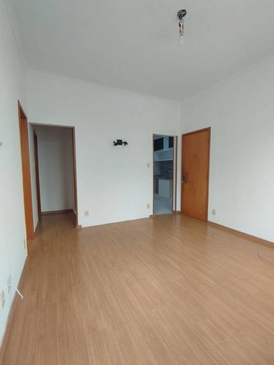 Apartamento à venda com 2 quartos, 74m² - Foto 3