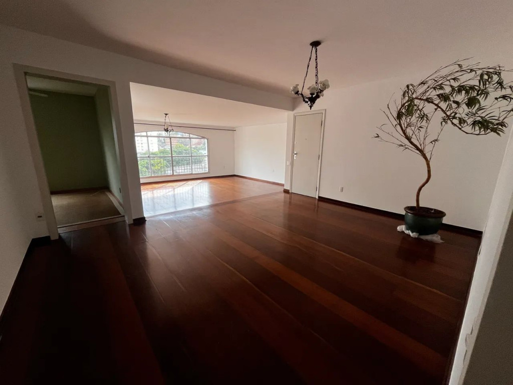 Apartamento, 5 quartos, 200 m² - Foto 1
