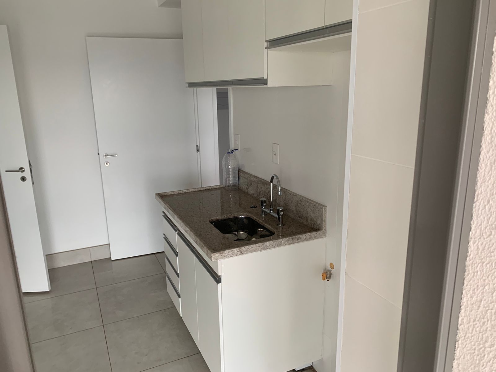 Apartamento à venda com 3 quartos, 147m² - Foto 7