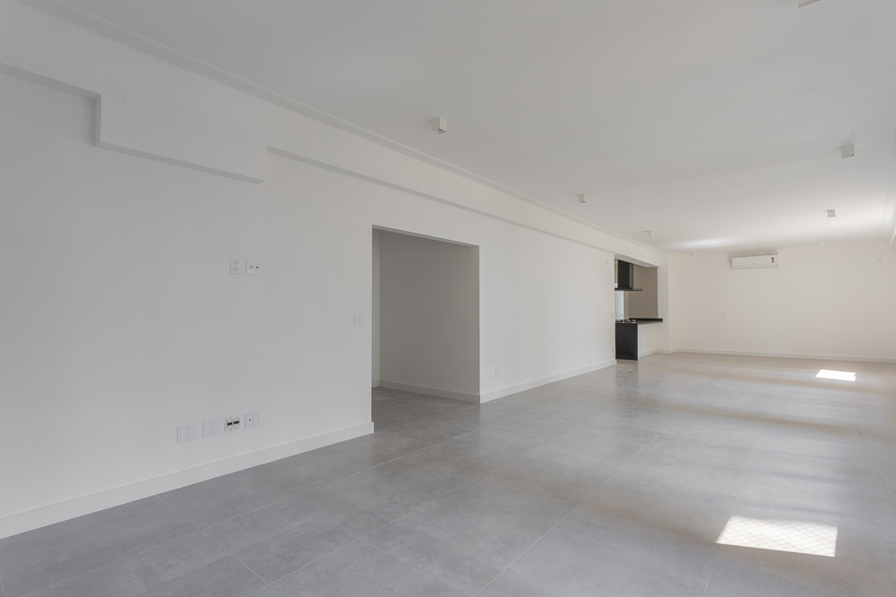 Apartamento à venda com 3 quartos, 209m² - Foto 17