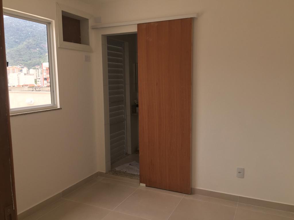 Cobertura à venda com 3 quartos, 130m² - Foto 8