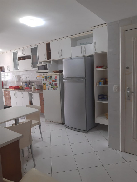 Cobertura à venda com 3 quartos, 221m² - Foto 1