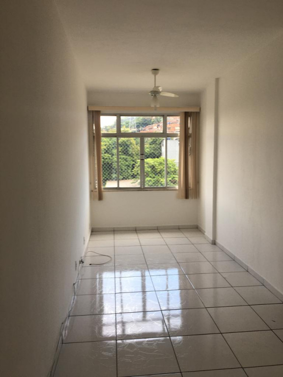 Apartamento à venda com 3 quartos, 100m² - Foto 8