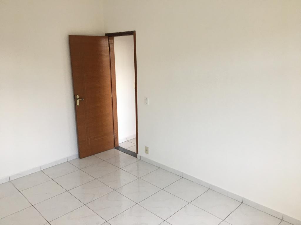 Apartamento à venda com 3 quartos, 100m² - Foto 12