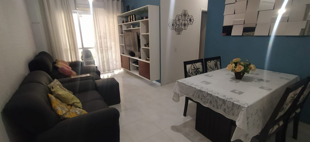 Apartamento à venda com 2 quartos, 60m² - Foto 1