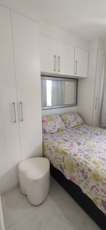 Apartamento à venda com 2 quartos, 60m² - Foto 11