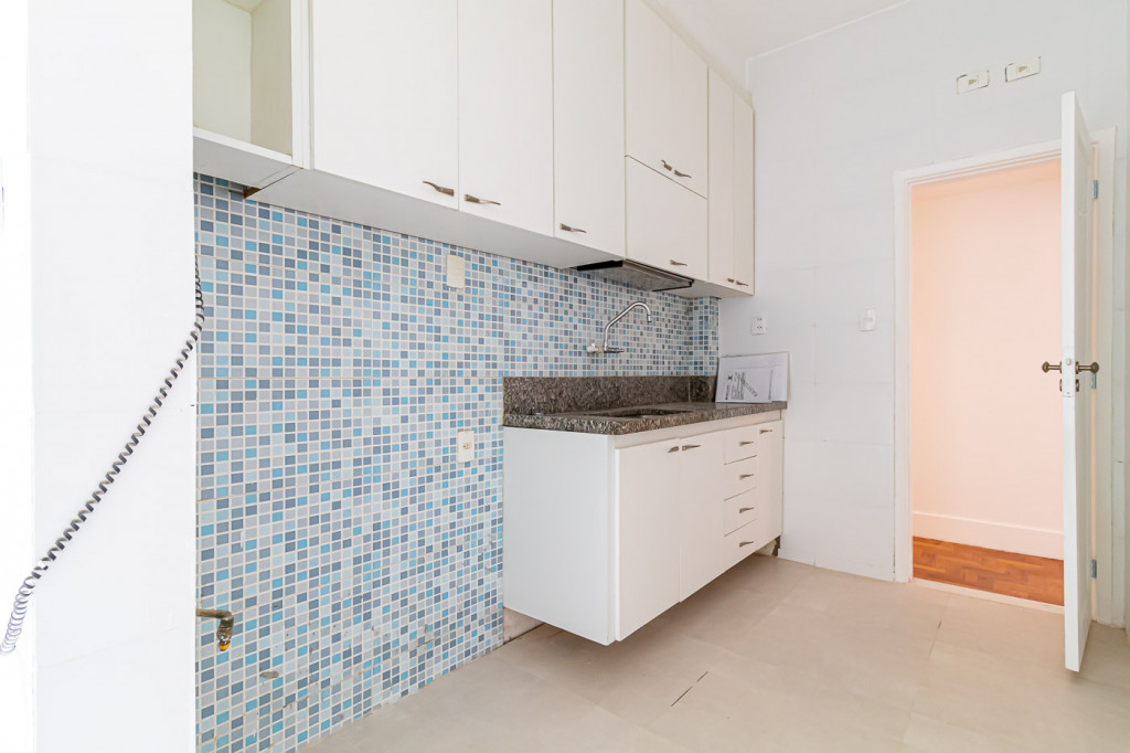 Apartamento à venda com 3 quartos, 90m² - Foto 1