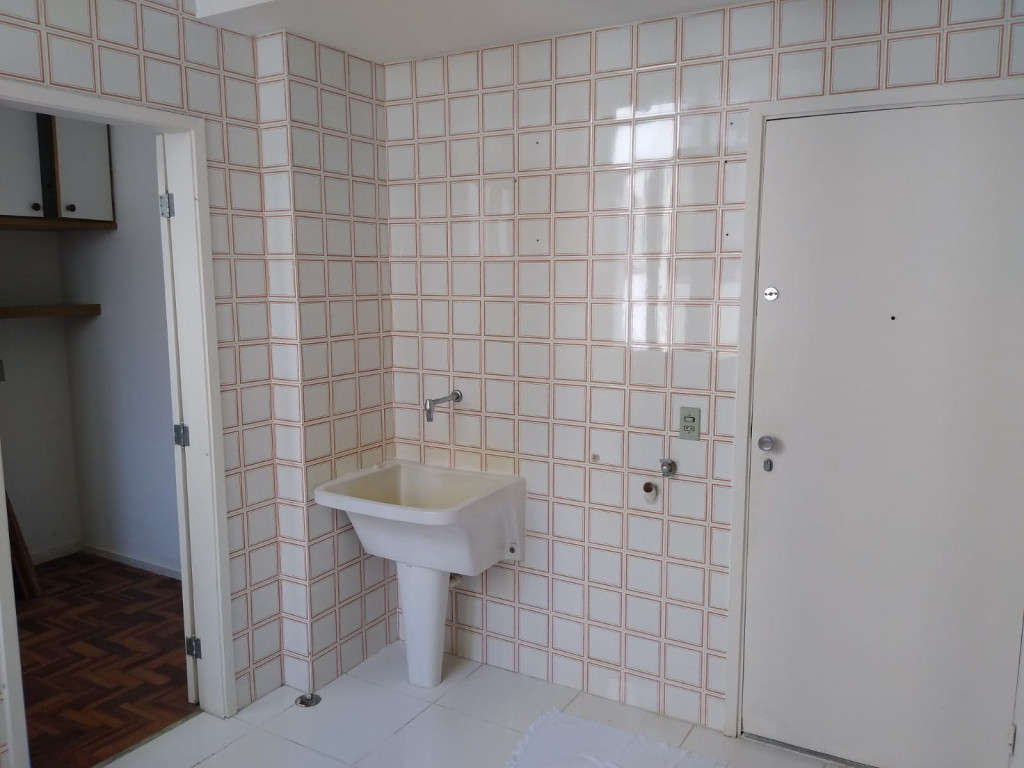 Apartamento à venda com 3 quartos, 132m² - Foto 6