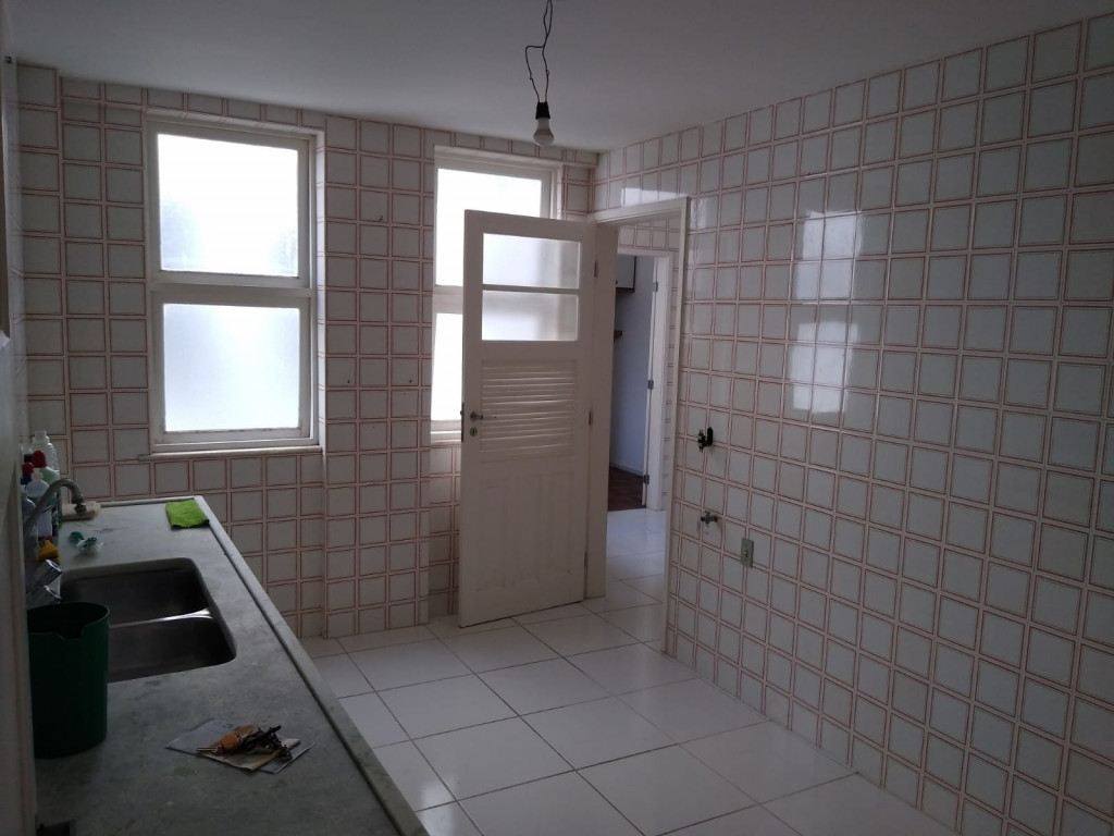 Apartamento à venda com 3 quartos, 132m² - Foto 7