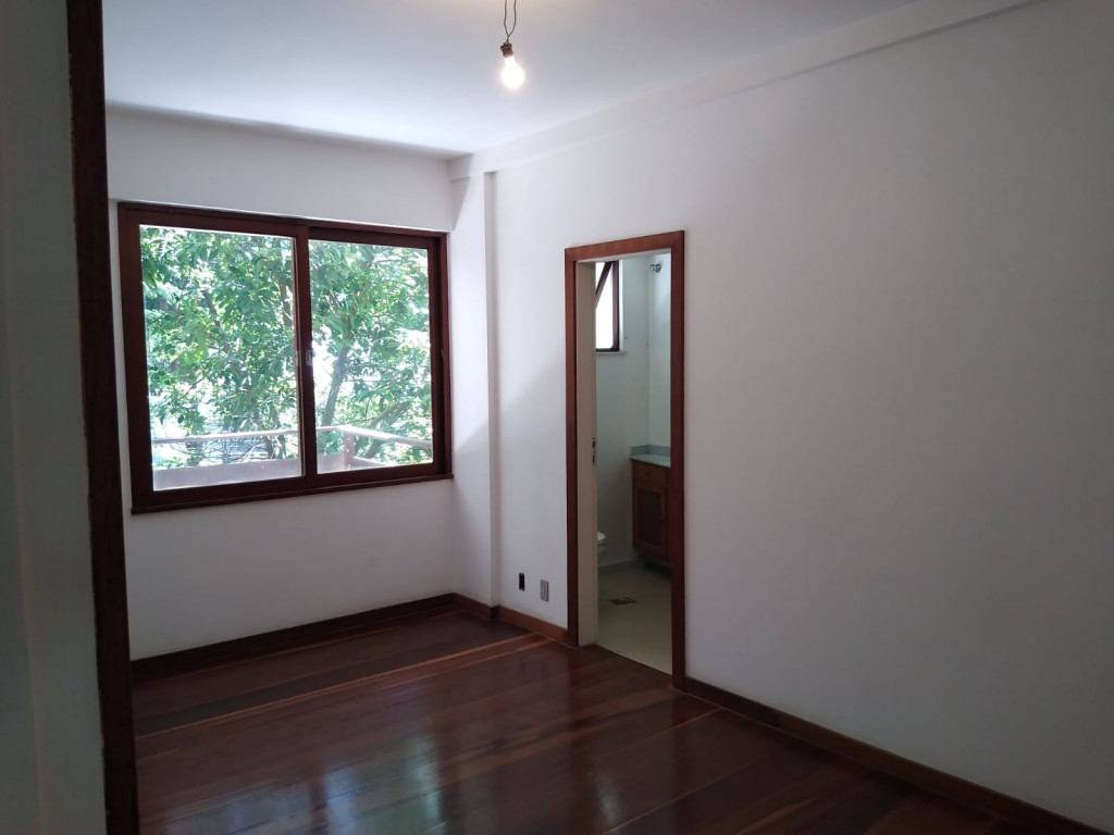 Apartamento à venda com 3 quartos, 132m² - Foto 15