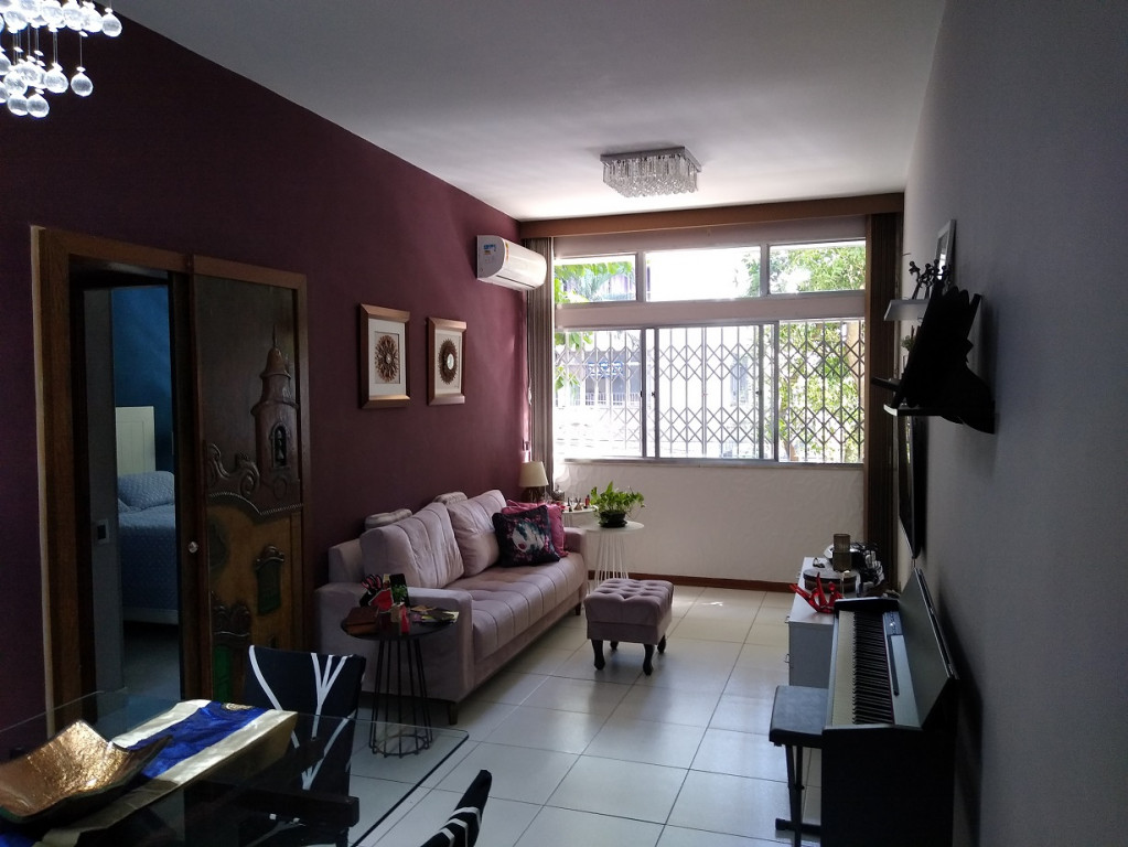 Apartamento à venda com 2 quartos, 60m² - Foto 2